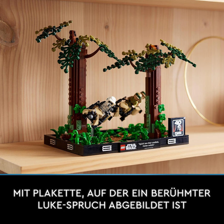 LEGO 75353 Star Wars Pursuit on Endor - Set Diorama, Întoarcerea Cavalerilor Jedi cu Luke Skywalker, Prințesa Leia & Scout Trooper și Speeder Bikes, 40th Anniversary