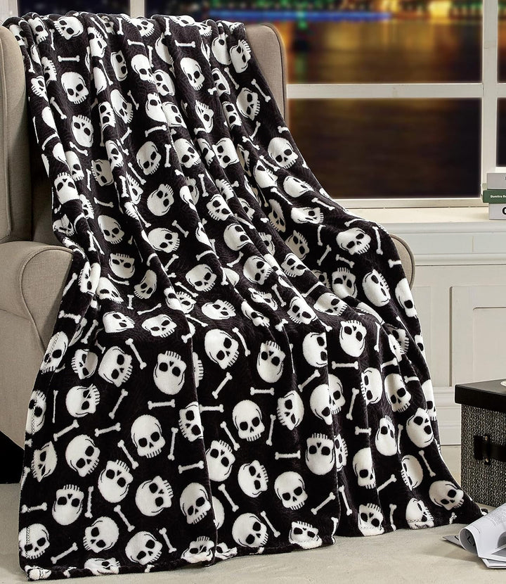Elegant Comfort Leichte Ãœberwurfdecke Mit Halloween-Motiv, Weich, GemÃ¼tlich Und PlÃ¼schig, Perfekt Zum Entspannen in Dieser Gruseligen Jahreszeit, 127 X 152,4 Cm, Totenkopf Und Knochen