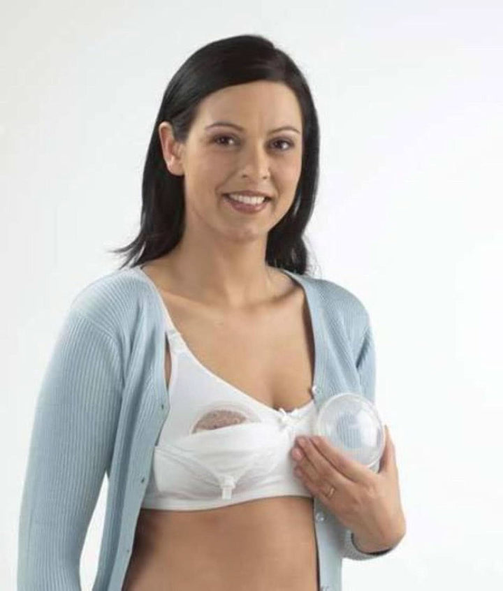 Medela Breast Shells - Bpa-Free, Made from Soft Silicone, with Breathable Ventilation Holes, Includes 2 Shells