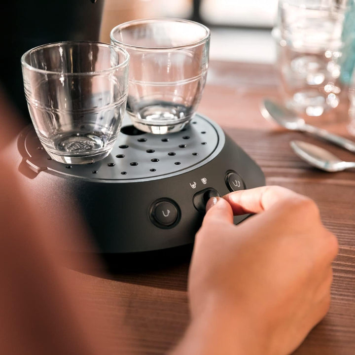 Aparat de cafea cu doze Philips Original plus Eco, selecție a intensității cafelei, tehnologie coffee boost, 80%* plastic reciclat, 45%** mai puțin consum de energie, 2 cești în același timp, negru pian (CSA210/22)