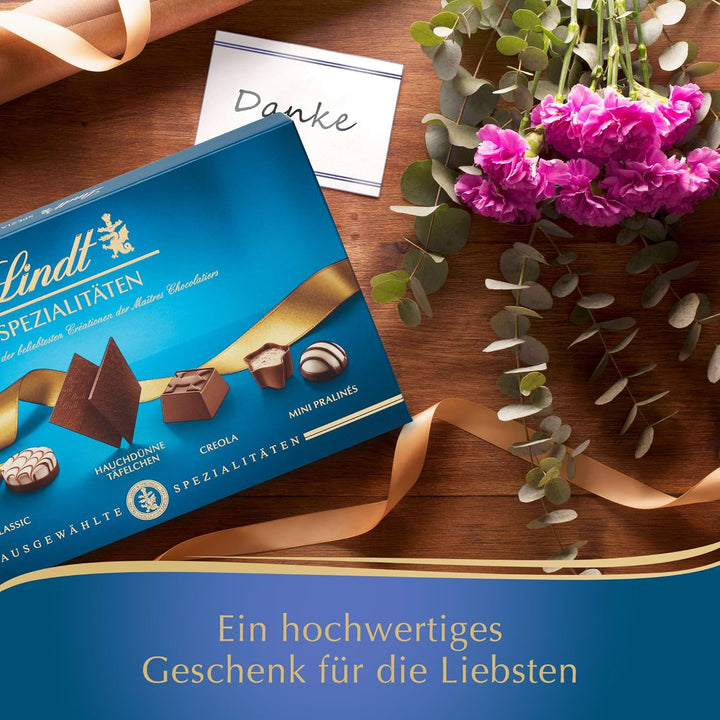 Lindt Schokolade Pralinen Spezialitäten | 125G | Pralinés-Schachtel Mit 15 Feinsten Pralinen | Kreationen in 12 Köstlichen Sorten Mit Und Ohne Alkohol | Pralinengeschenk | Schokoladengeschenk