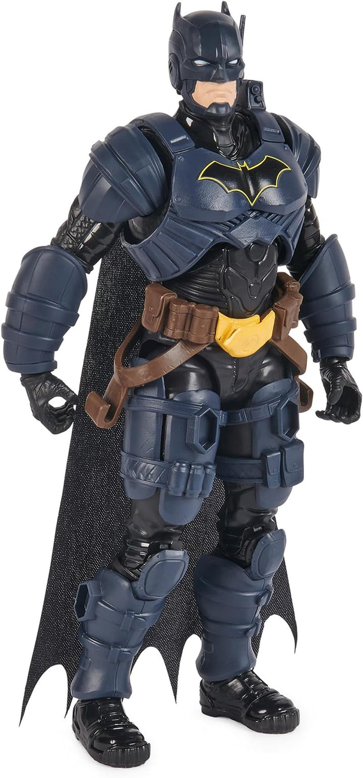 DC Batman Adventures Action Figure, 30 Cm - Cu 16 elemente de echipament și complet mobil pentru aventuri captivante și cascadorii pline de acțiune, jucărie pentru copii de la 3 ani în sus
