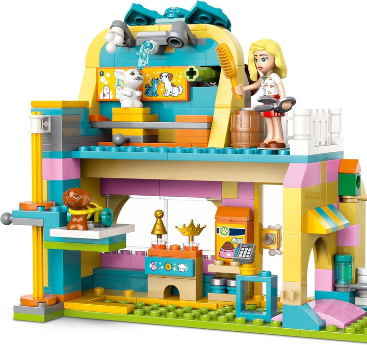 Magazin de accesorii pentru animale LEGO Friends, set de joacă pentru jocuri de rol, jucărie educativă pentru fete de la 6 ani, 3 minifigurine și 3 figuri de animale, pisică, câine și iepuraș, idee de cadou pentru copii 42650