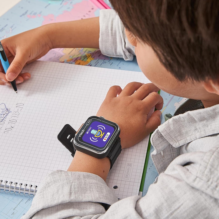 Vtech KidiZoom Smart Watch MAX în negru - ceas pentru copii cu cameră dublă pentru fotografii și videoclipuri, numeroase jocuri, funcții variate și multe altele - Pentru copii de la 5-12 ani