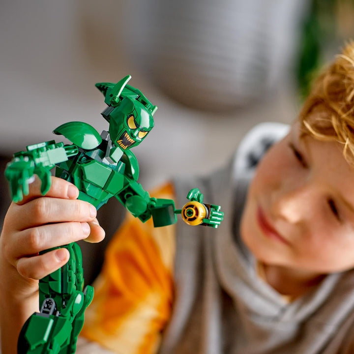 Figura de construcție LEGO Marvel Green Goblin, jucărie de construcție mobilă Super Villain pentru copii 8+, băieți și fete, set Spider-Man Universe cu glisoare și bombe de dovleac, idee de cadou Superhero 76284