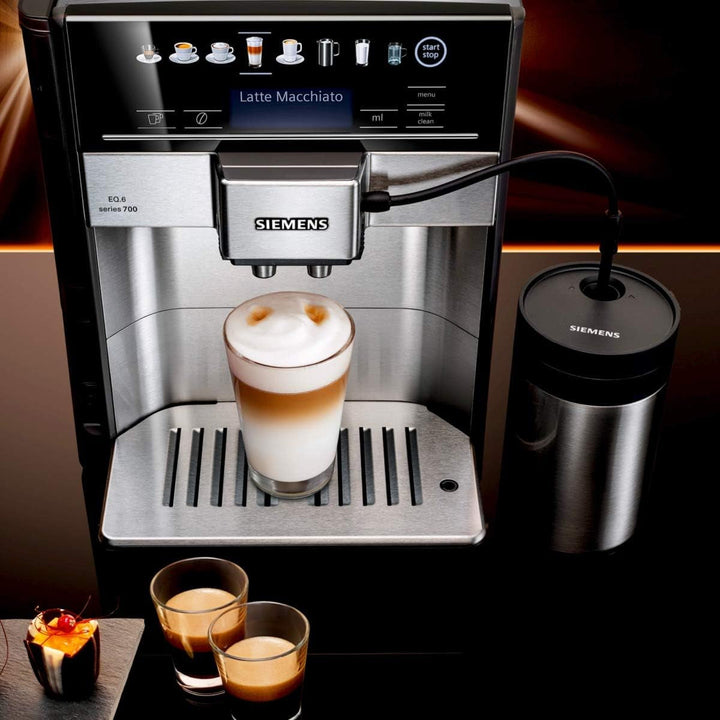 Siemens EQ.6 plus S300 mașină de cafea complet automată TE653501DE, profiluri de stocare, curățare cu abur, funcție de cană dublă, 1.500 wați, argintiu & TZ80009N Recipient izolat pentru lapte din oțel inoxidabil 0,5 litri