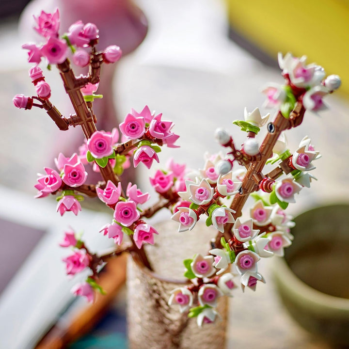 LEGO Botanicals Cherry Blossoms - Flori artificiale de construit - Decorațiuni de birou pentru copii - Buchet de flori de expus - Cadou pentru femei și bărbați de la 8 ani - Botany Collection 40725